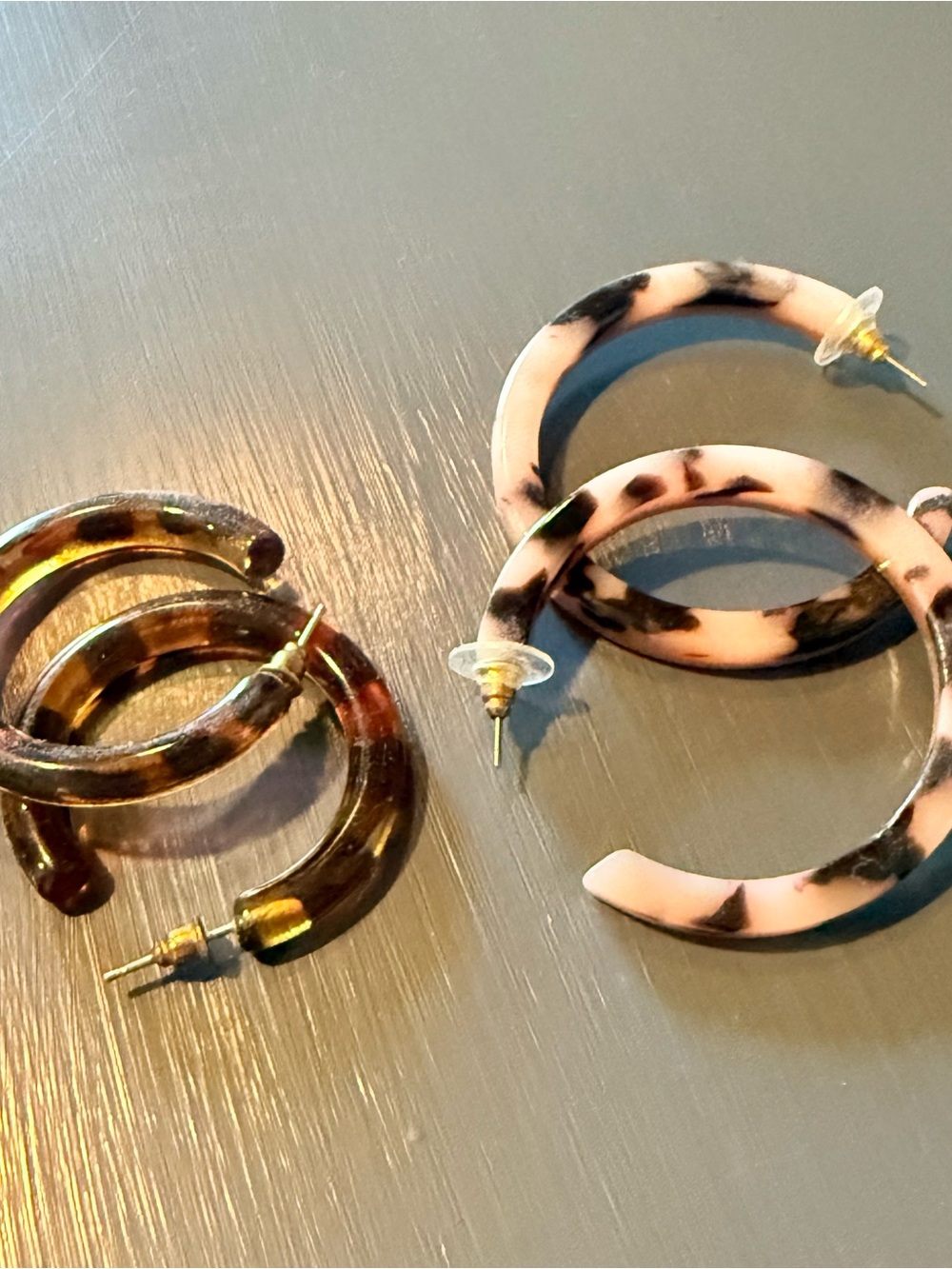 Tortoiseshell Hoop Earrings - Pink & Brown Resin